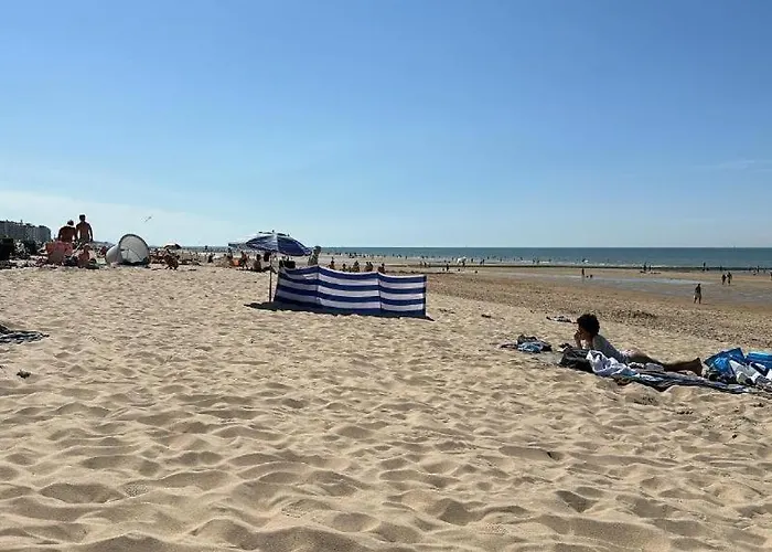 Apartment Royal Ascot R7 Met Terras En Zeezicht Op Toplocatie Ostend